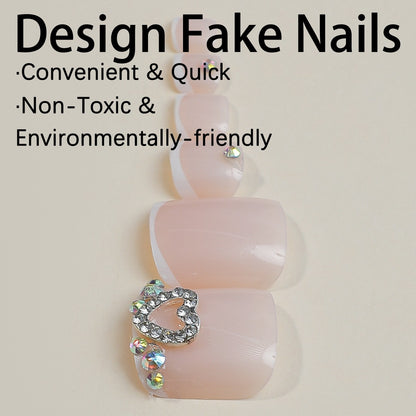 Kunstnagelset mit Glitzer- und Schmuckdetails Brehn