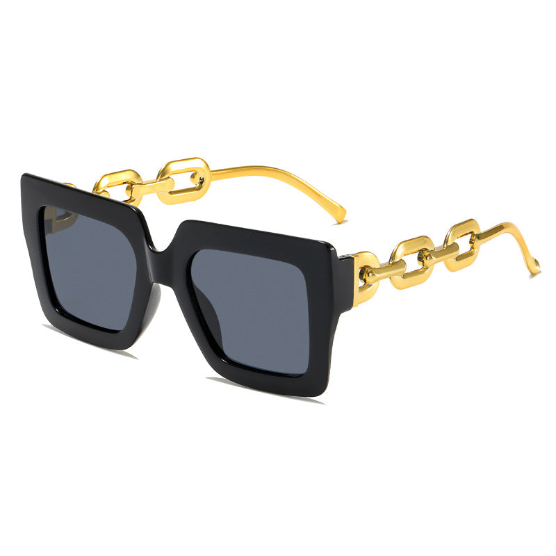 Damen Modische Sonnenbrille mit einzigartigem rechteckigen Rahmen und Kettendetails Brehn