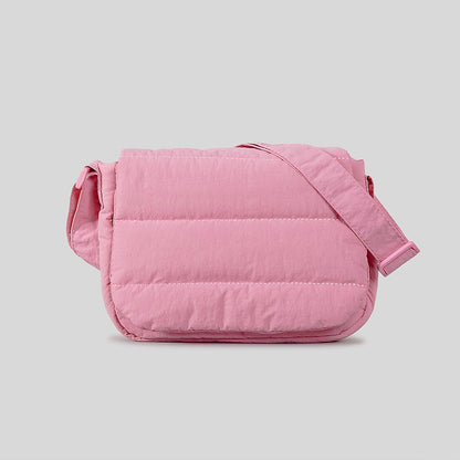 Gestepptes Crossbody-Umhängetäschchen