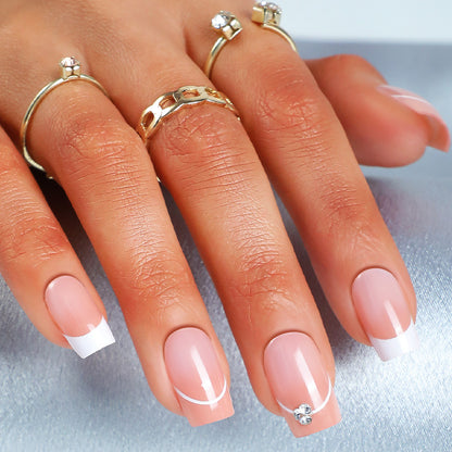 Elegante Nagelkunst Brehn