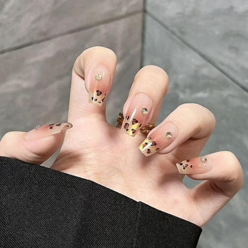 Niedliches Bären-Thema Press-On Nagelset Brehn