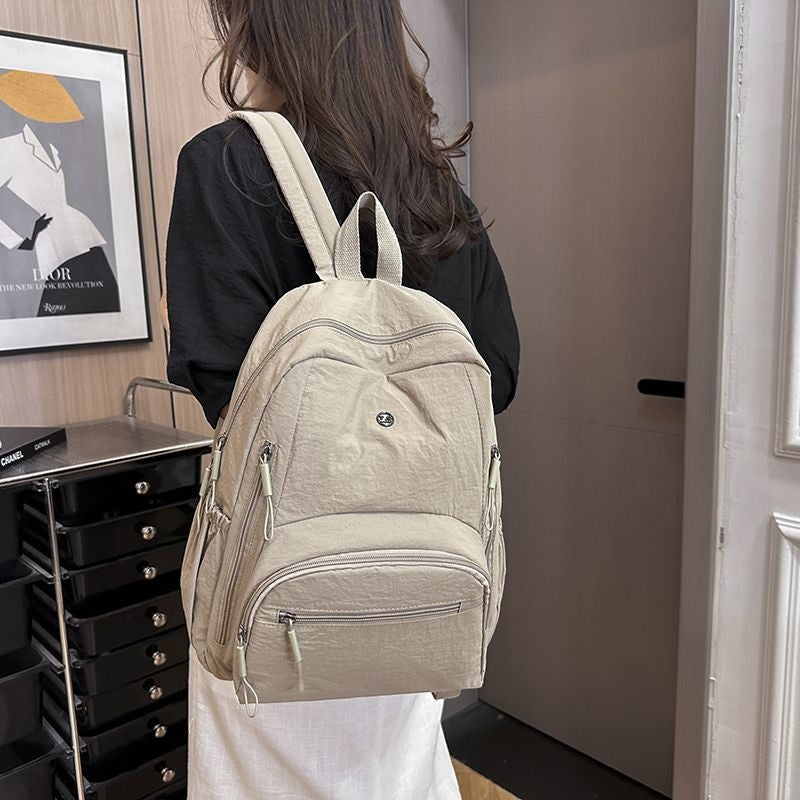 Moderner Rucksack Mit Innovativem Stauraum Und Ergonomischem Design Brehn