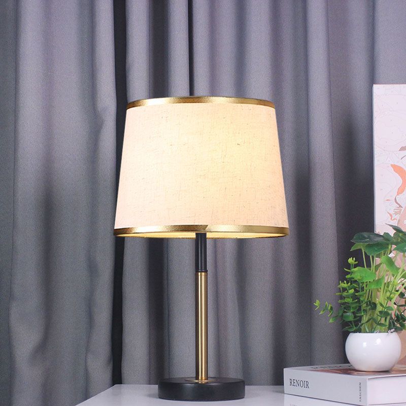 Moderne Minimalistische Tischlampe
