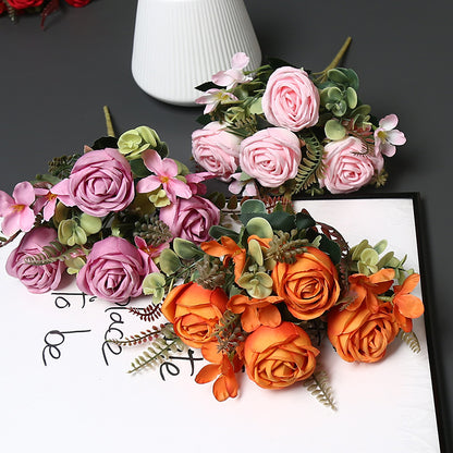 Realistischer Blumengesteck