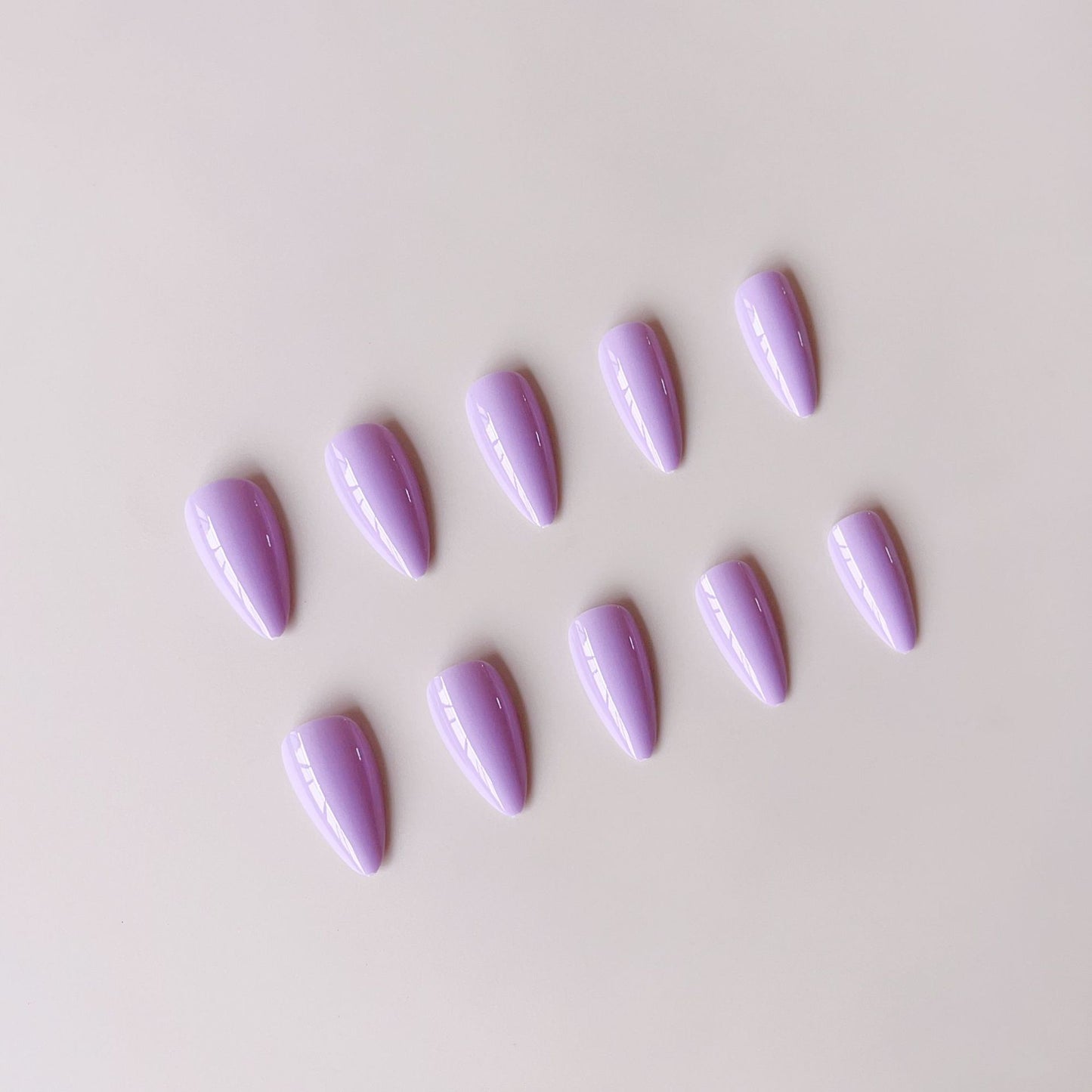 Kunstnagelset für trendige Nageldesigns Brehn