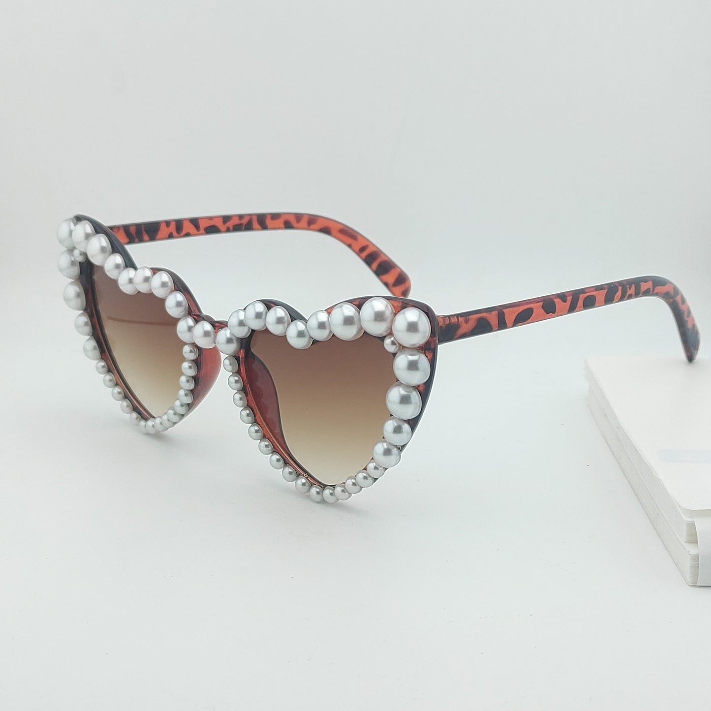 Herzförmige, perlenverzierte Sonnenbrille Brehn