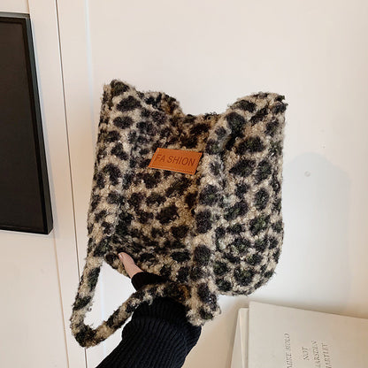 Weiche Leopardenmuster Schultertasche