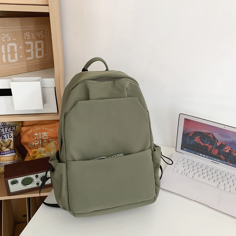 Rucksack mit Raffiniertem Stauraum und Strapazierfähigem Design Brehn