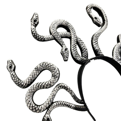 Medusa-inspirierter Haarreif mit 3D-Schlangenapplikationen