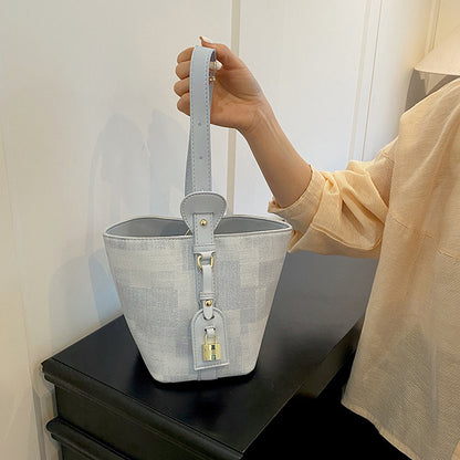 Elegante Strukturierte Bucket Bag
