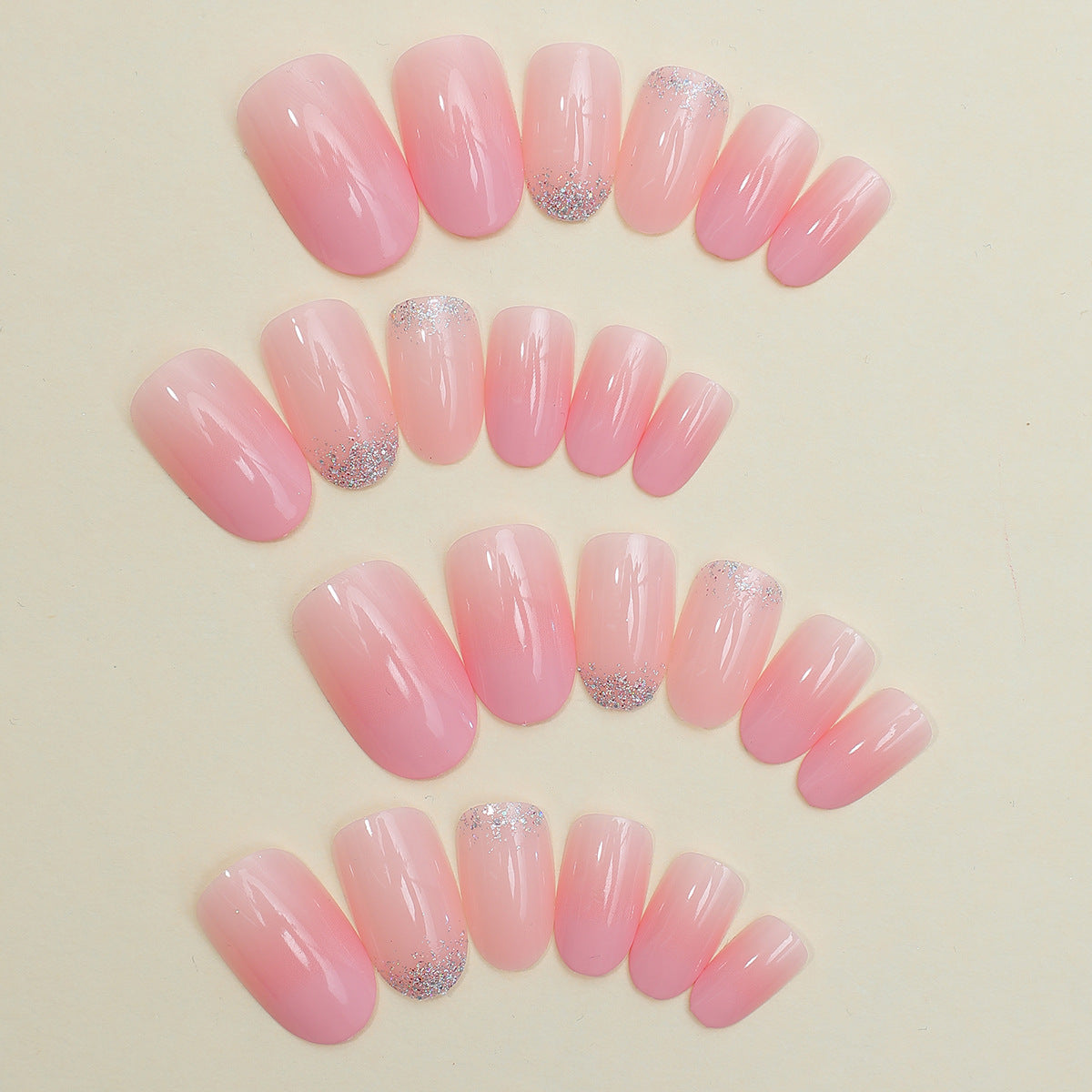 Elegante Press-On Nagelkunst Kollektion Brehn