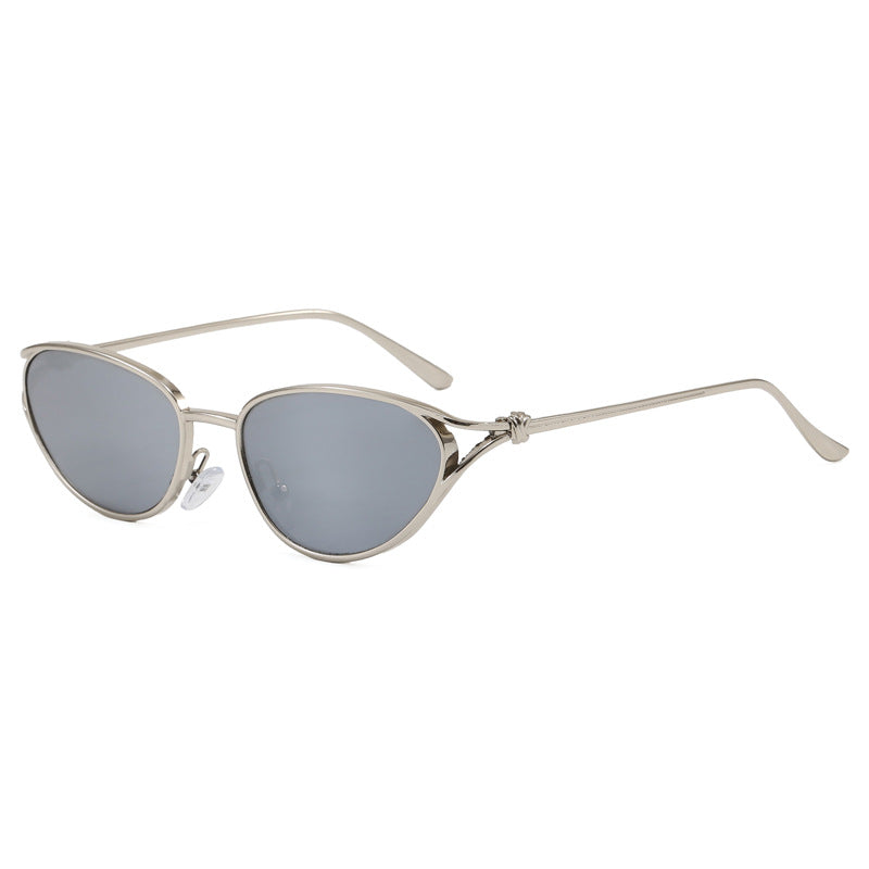 Trendige Cat-Eye Sonnenbrille mit Metallic Rahmen Brehn