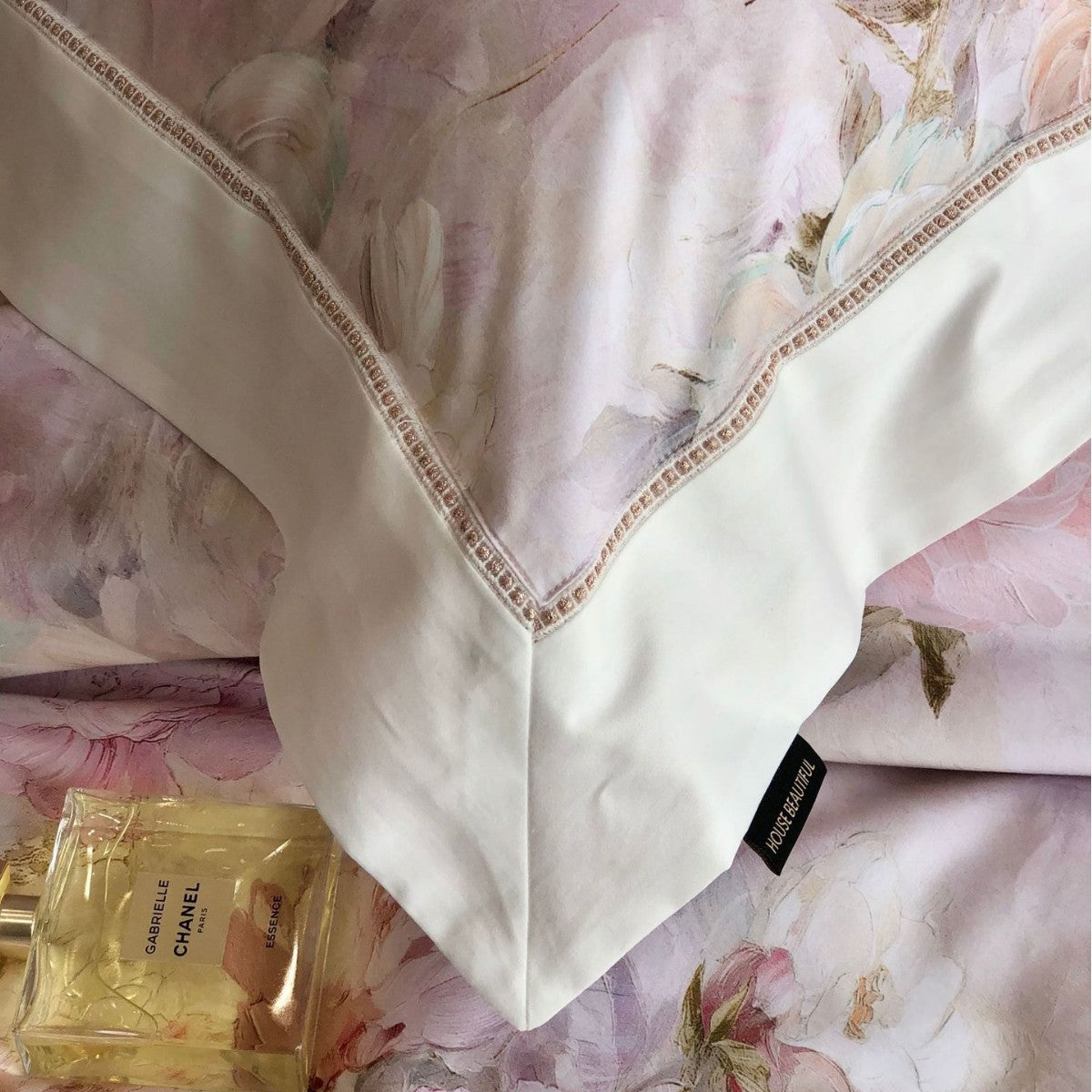 Aquarell-Paeonien-Satin-Bettbezug-Set mit Kante und passenden Kissenbezügen