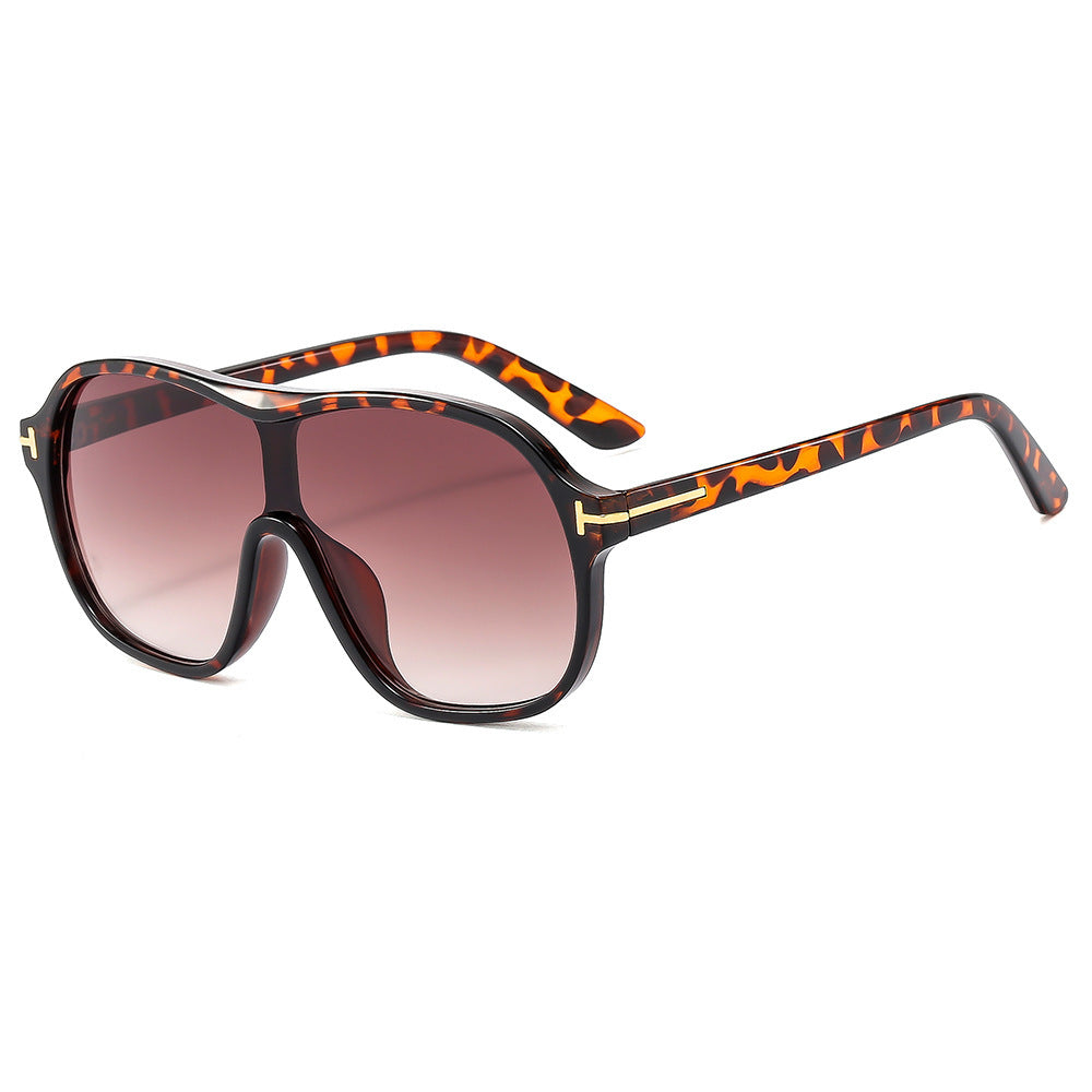 Oversized Urban Shield Sonnenbrille Brehn