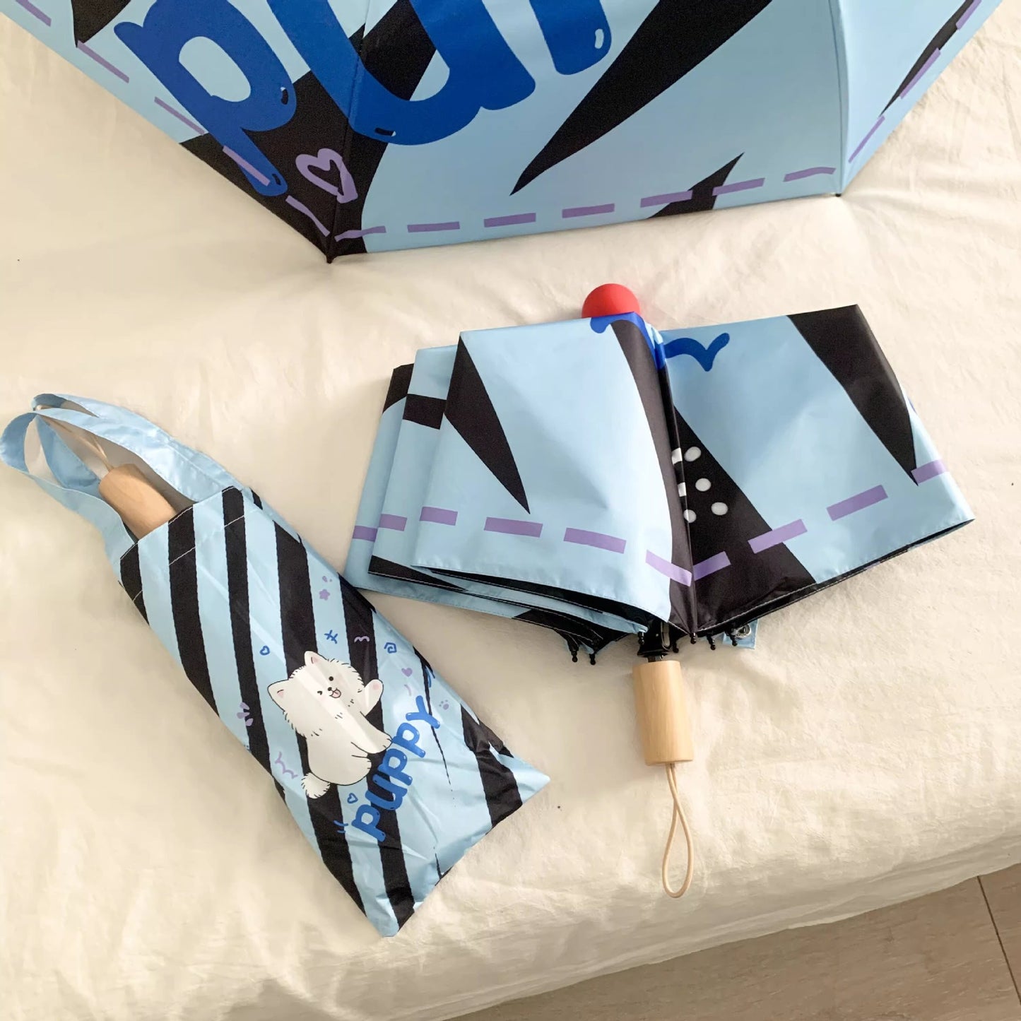 Damen eleganter Faltregenschirm mit ergonomischem Holzgriff und schützender Tragetasche Brehn