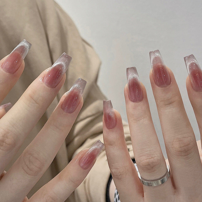 Künstlerisches Press-On-Nagelset mit glitzernden Sternakzenten Brehn
