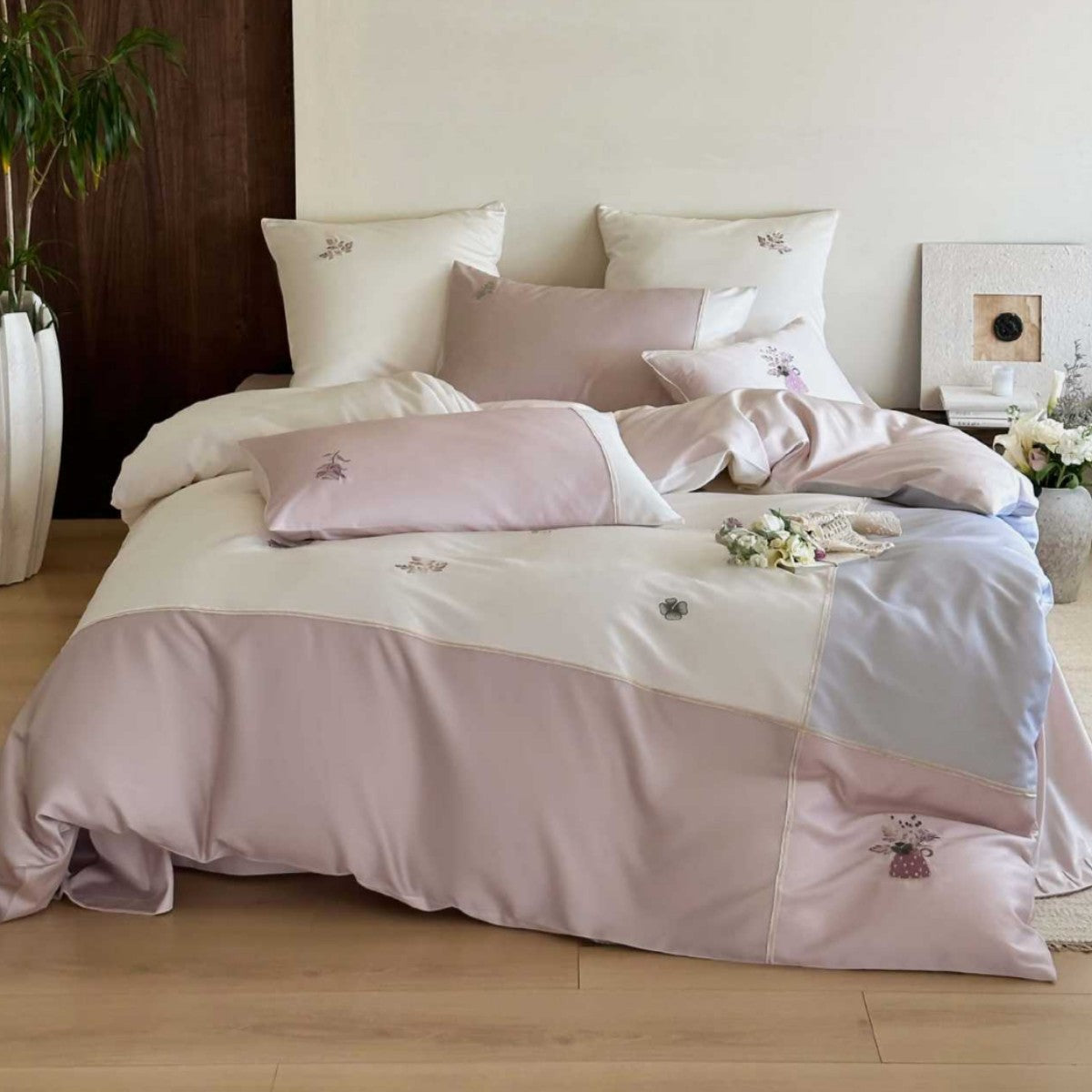 Bestickte Farbblock Baumwollsatin Bettbezug Set
