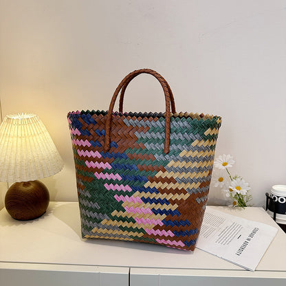 Handgewebte mehrfarbige Strohtasche