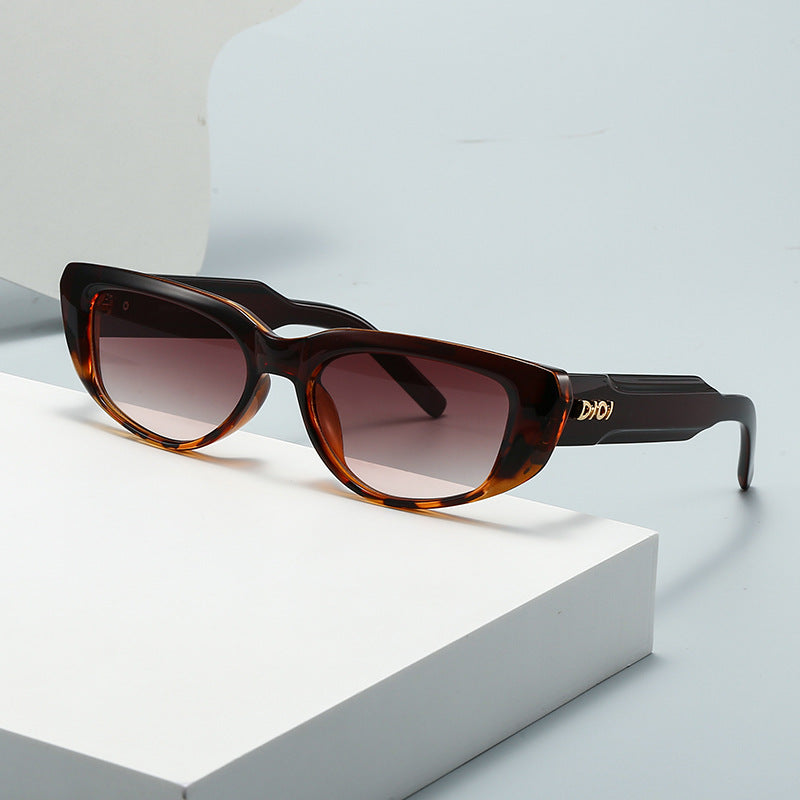 Damen Fesselnde Sonnenbrille im auffälligen Design Brehn