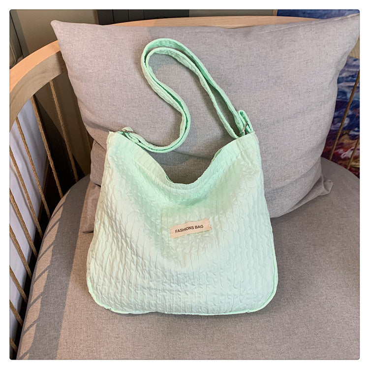Texturierte Alltagsschultertasche