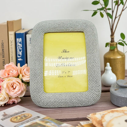 Eleganter dekorativer Bilderrahmen mit kunstvollem Design Brehn