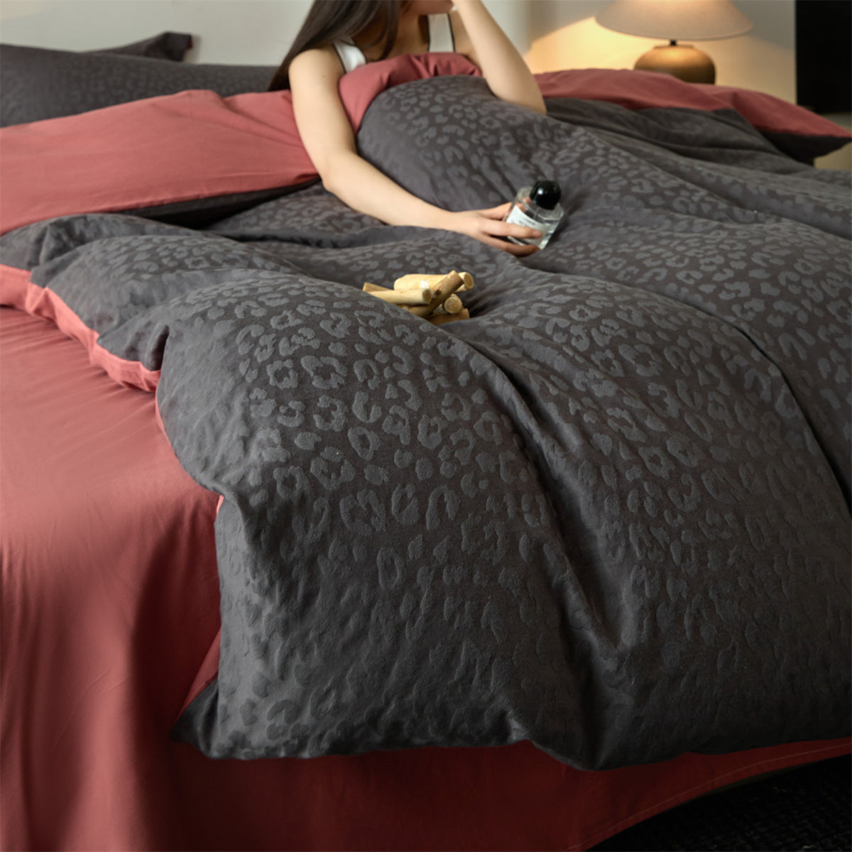 Umkehrbare Jacquard-Leopard-Bettwäsche-Set