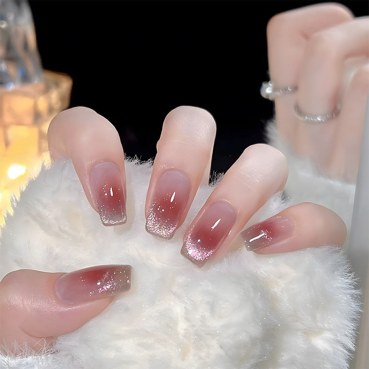 Glänzendes Gel Press-On Nagelset Brehn