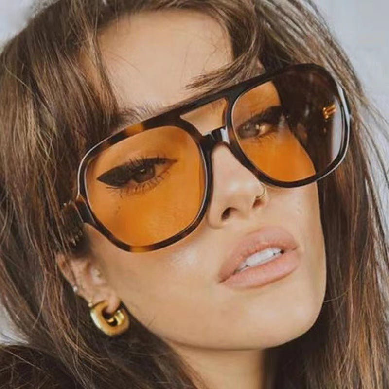 Damen modische Oversized-Sonnenbrille mit auffälligem Muster Brehn