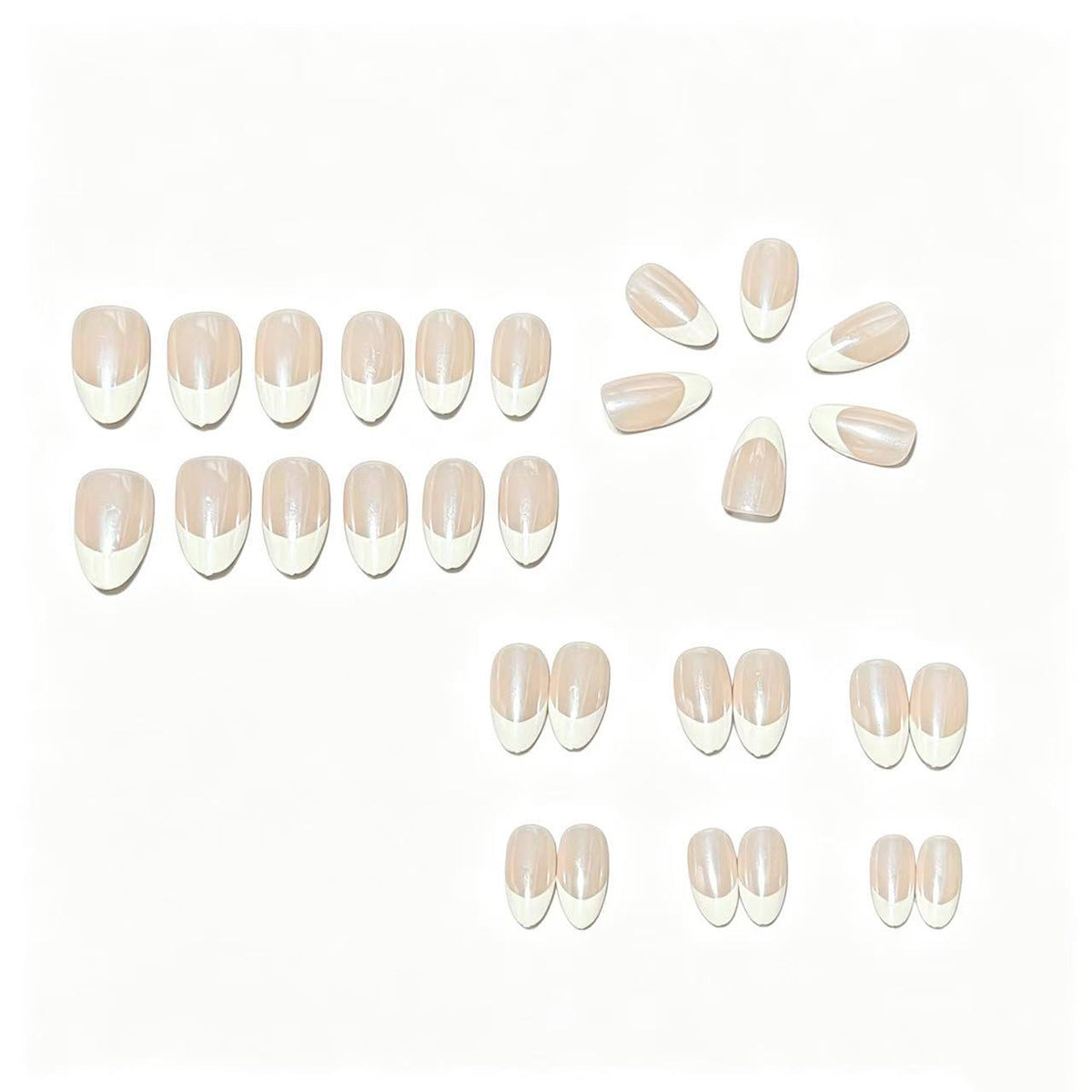 Elegantes French Tip Nagelkunstset Brehn