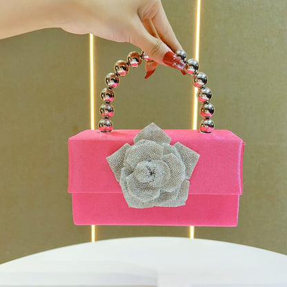Elegante Verzierte Abend-Clutch