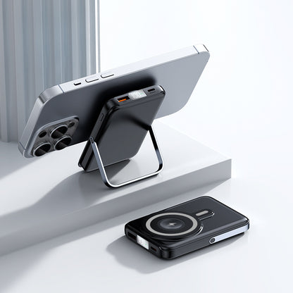 Smartphone-Halterung mit Kabelloser Ladefunktion Brehn