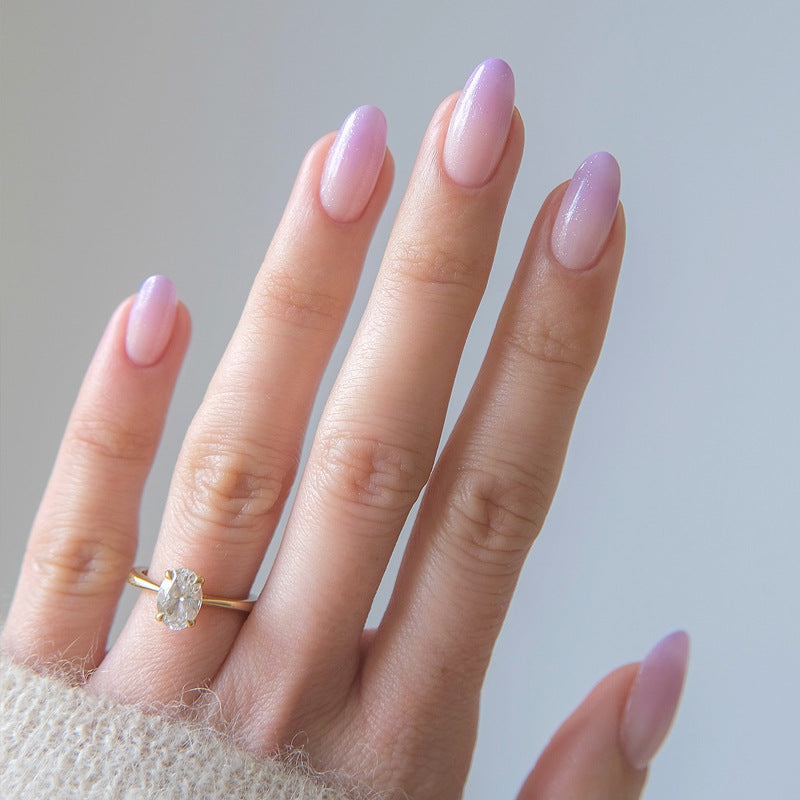 Elegante Stiletto Press-On Nagelkunst mit Strass-Akzenten Brehn