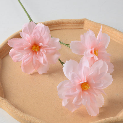 Künstliche Blumenarrangement