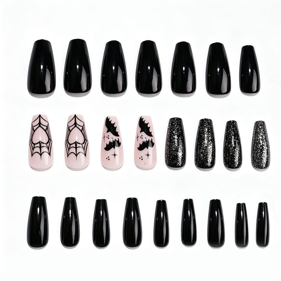 Kunstnagelset mit Halloween-Motiv und schaurigen Designs Brehn