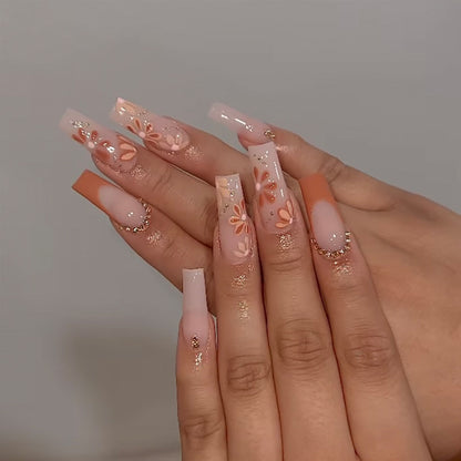 Glamouröse Glitzer-Stiletto Press-On Nägel Brehn
