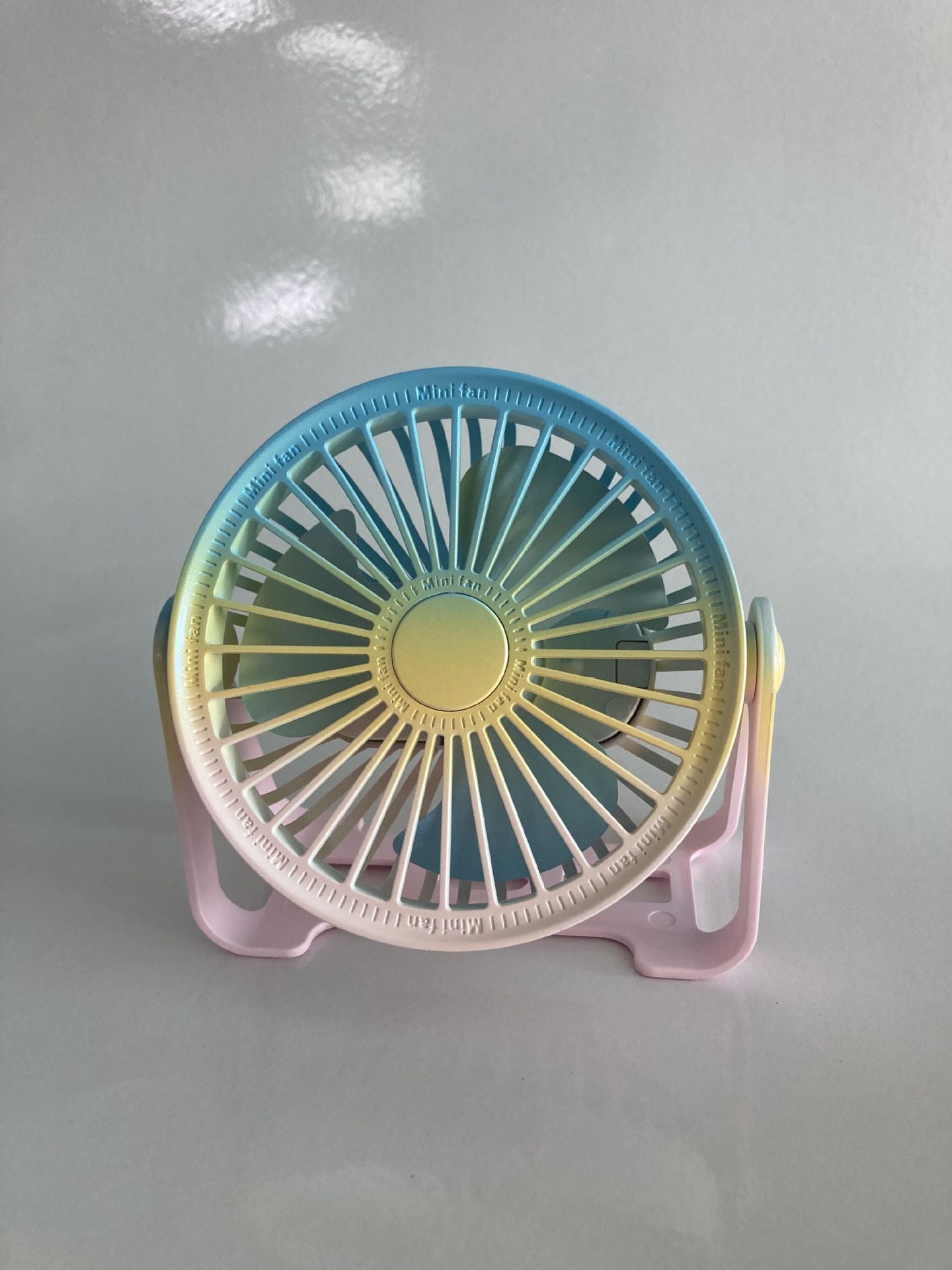Unisex Kompakte Wiederaufladbare Tischventilator Brehn