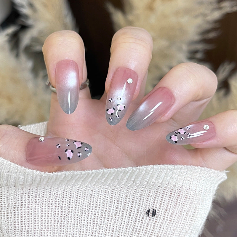Elegante Nagelkunst Press-On Nägel Brehn
