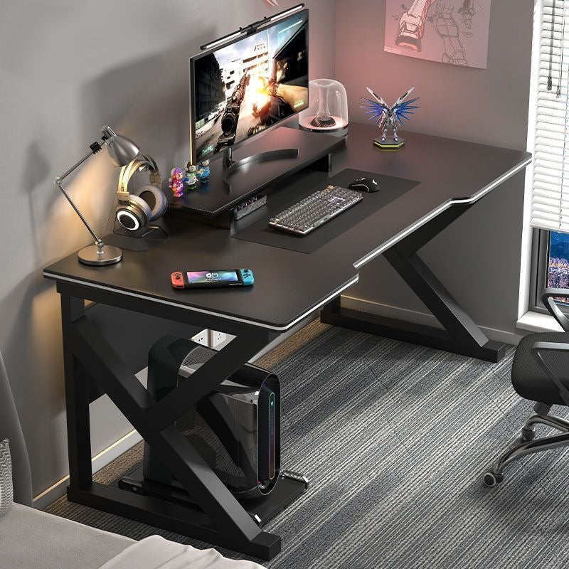 Ergonomischer Gaming Tisch Brehn