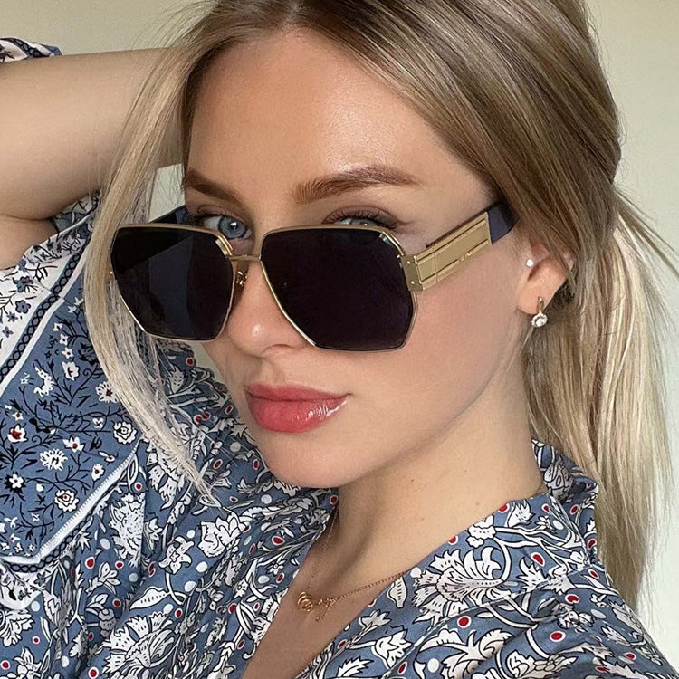 Damen elegante Sonnenbrille mit markantem Geometrie-Rahmen Brehn