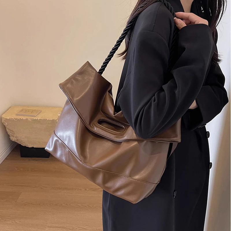 Schlaffe Hobo-Tasche Brehn