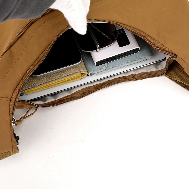 praktische Schultertasche mit ergonomischem Design und mehreren Fächern Brehn