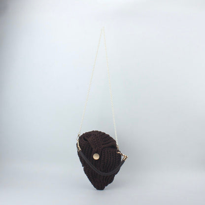 Handtasche Aus Hochwertigem Makramee mit Elegantem Verschluss Brehn