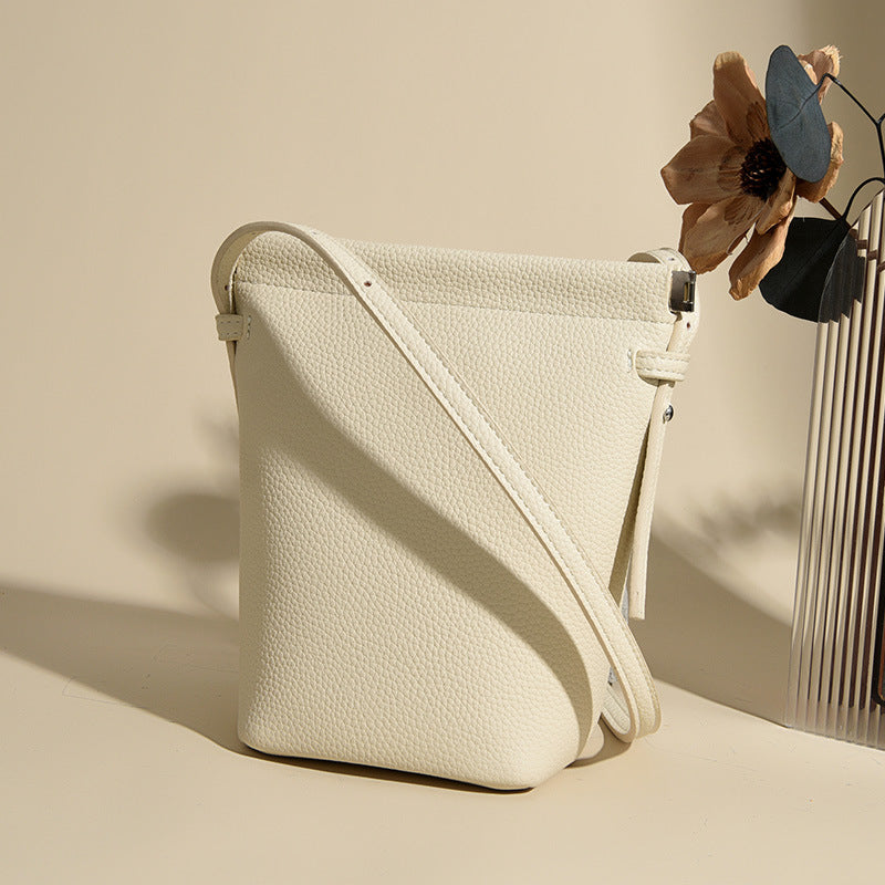 Elegante Texturierte Bucket Bag Brehn