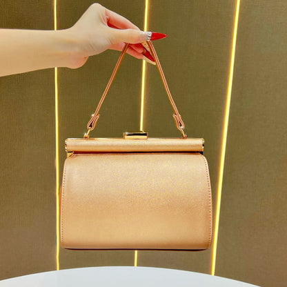 Glamourös Satin Abendhandtasche