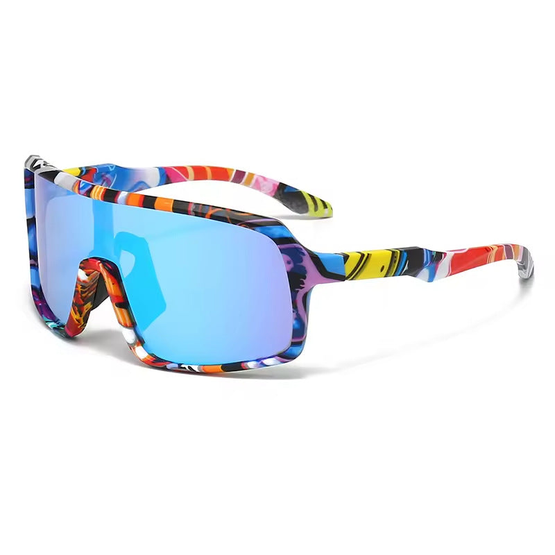 Damen modische Sonnenbrille im futuristischen Design mit großflächigen Gläsern Brehn