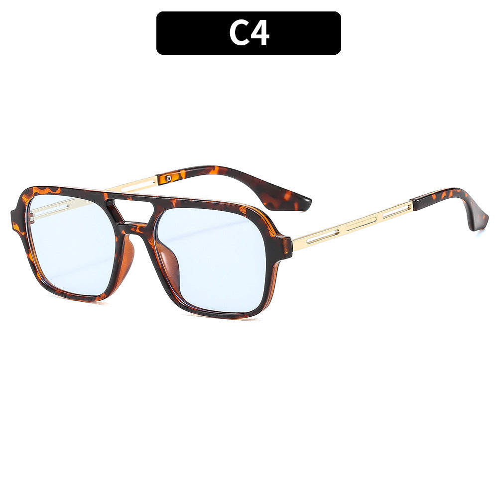 Stylische quadratische Rahmenbrille