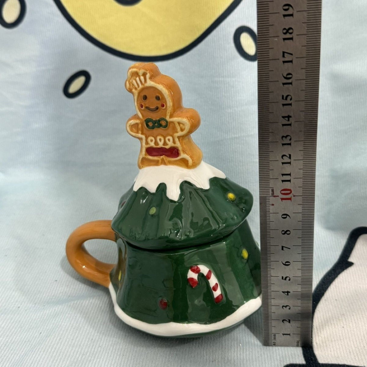 Verspielte Kaffeetasse mit Lebkuchenmann Brehn