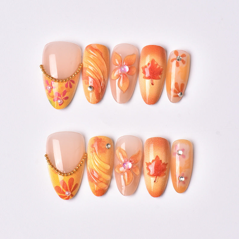 Herbst-inspirierte künstlerische Press-On-Nagelkunst Brehn