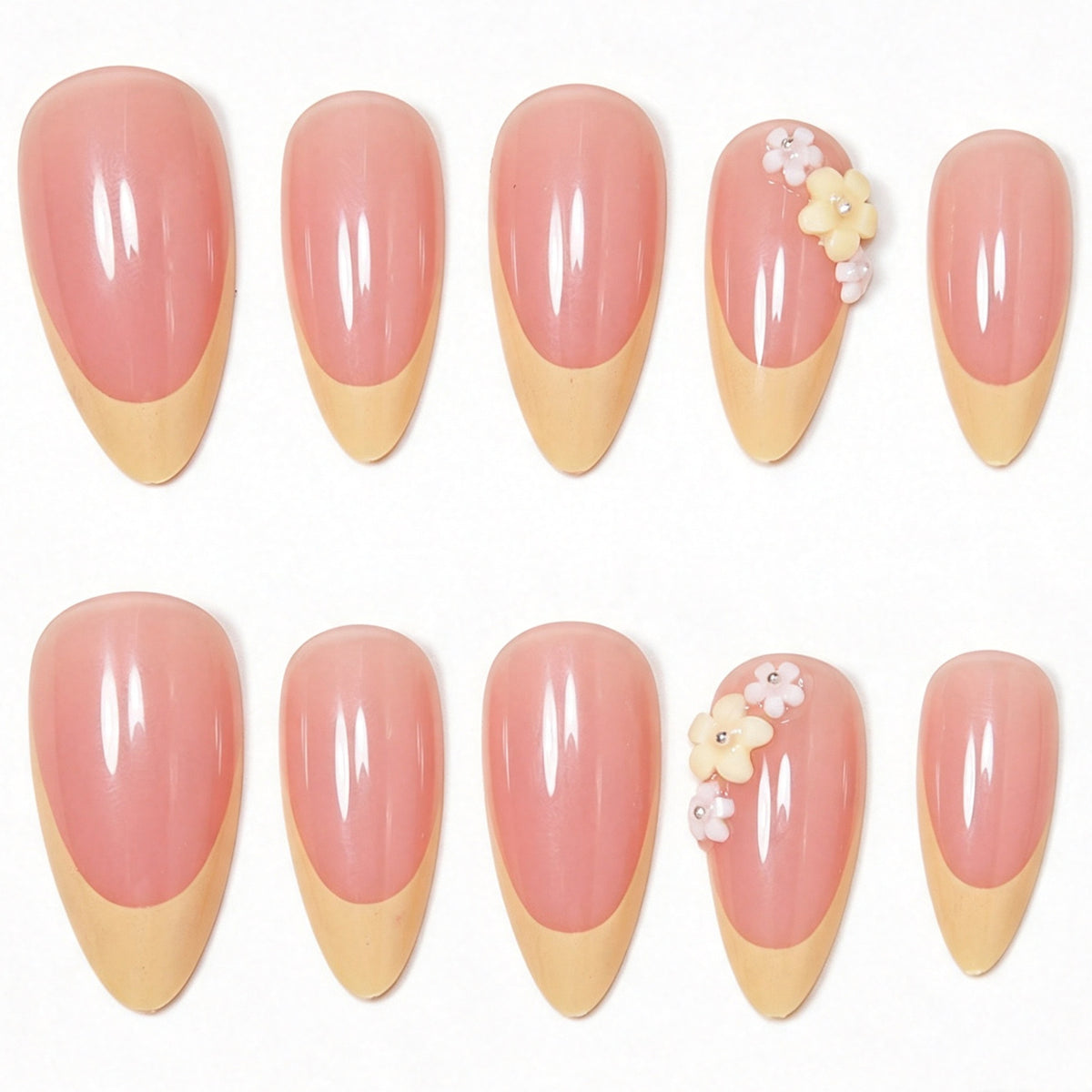 Elegantes florales Akzent-Nagelkunst-Set Brehn