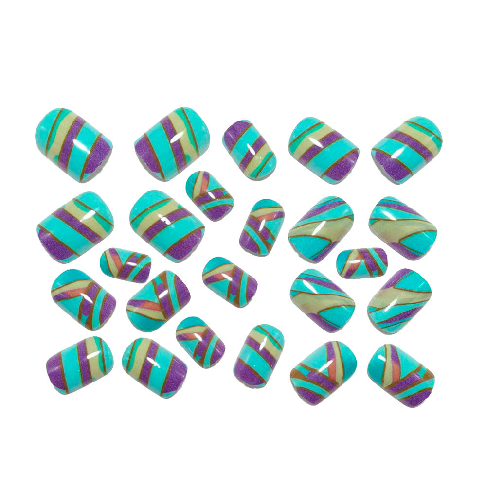 Kreative Kunstnägel mit Modernen Geometrischen Mustern Brehn